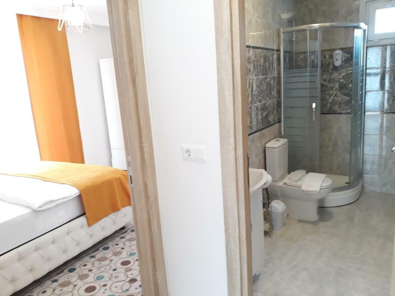 Ostello Hotel Avcilar Istanbul Exteriör bild